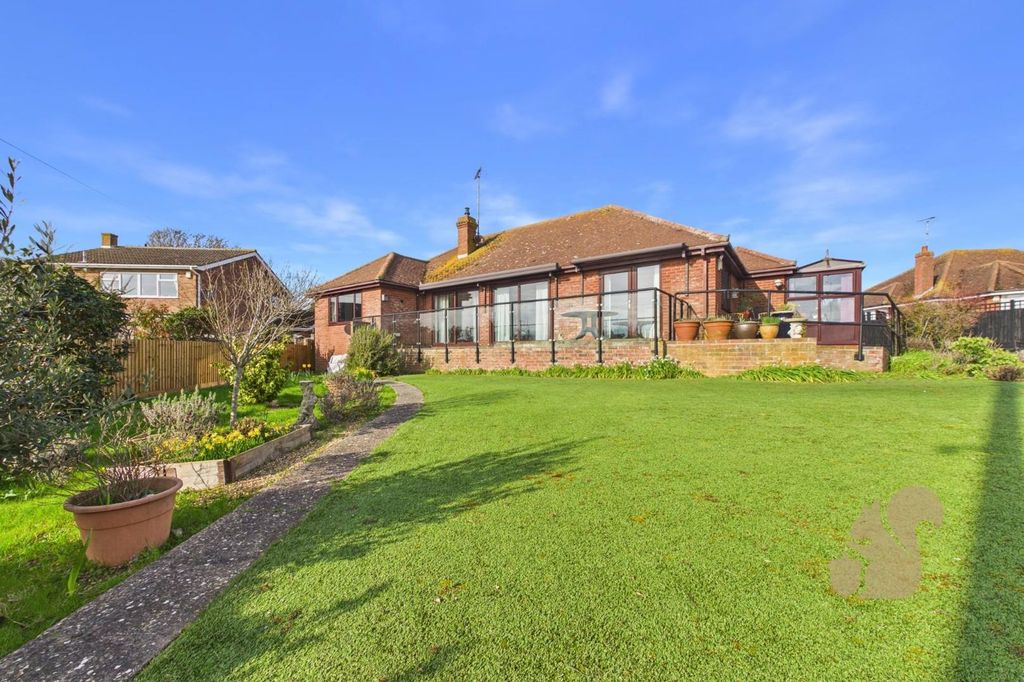 Property photo 1 of 39