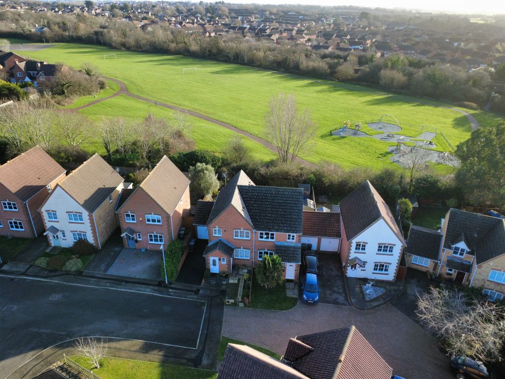 Property photo 2 of 18