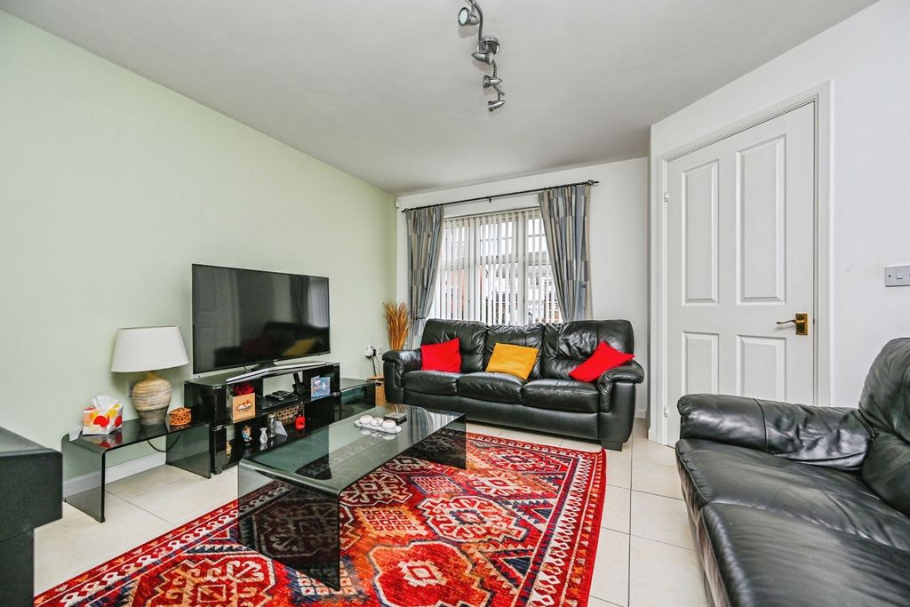 Property photo 2 of 14 Pbox-Img.Jpg