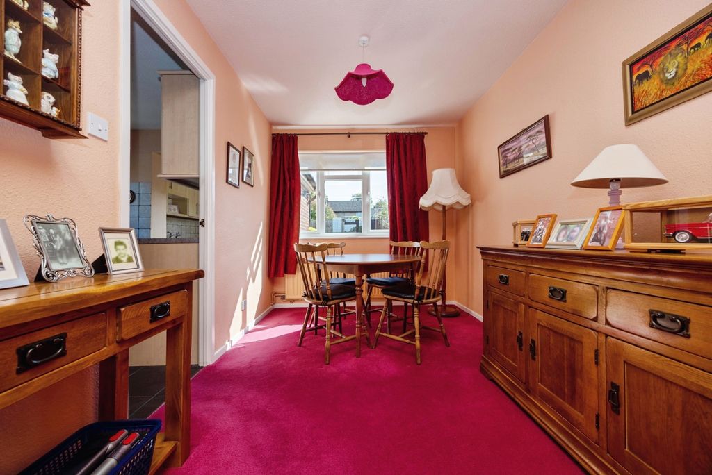 Property photo 3 of 20 Pbox-Img.Jpg