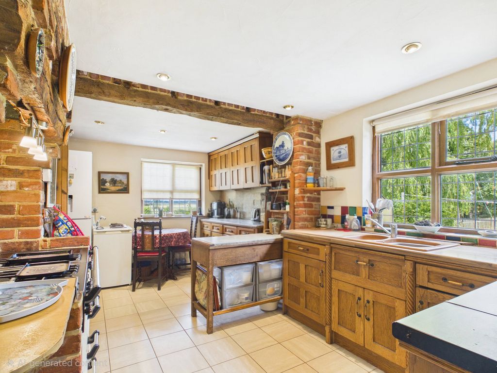 Property photo 2 of 24
