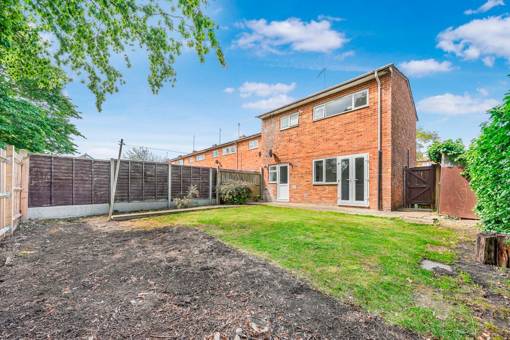 Property photo 2 of 18