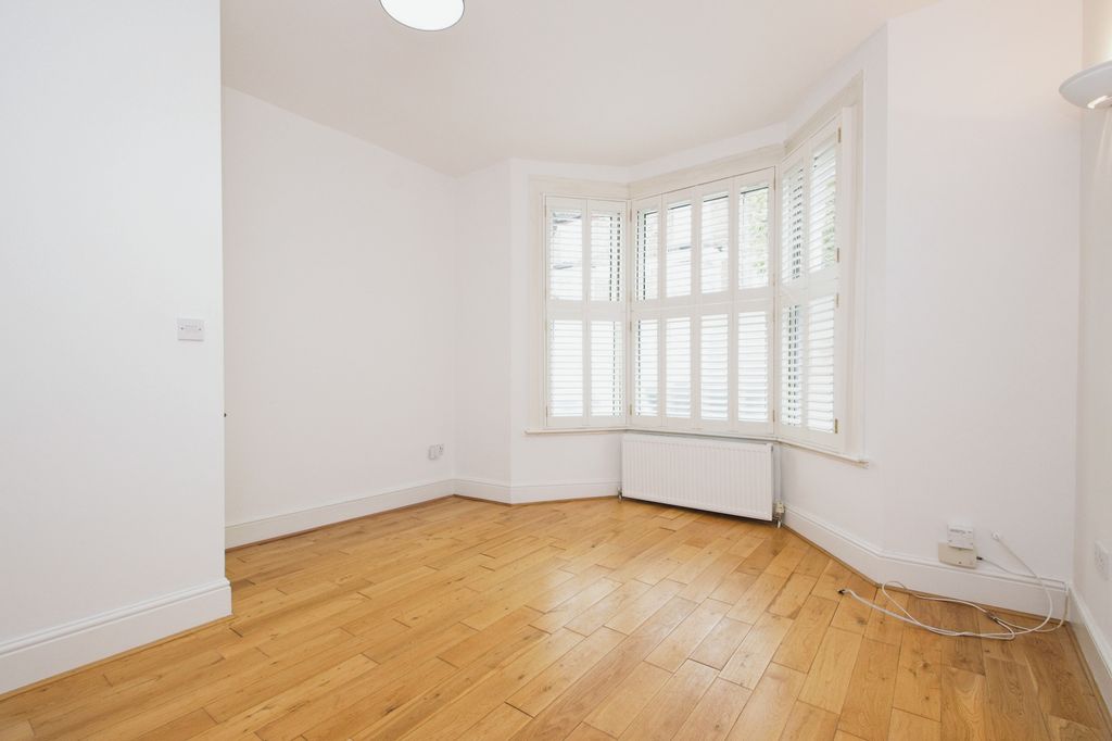 Property photo 3 of 14 Photo 2