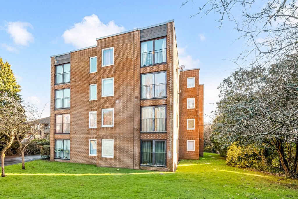 Property photo 1 of 19