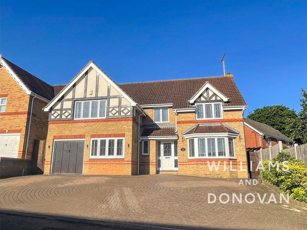 Property photo 1 of 52 Watermark