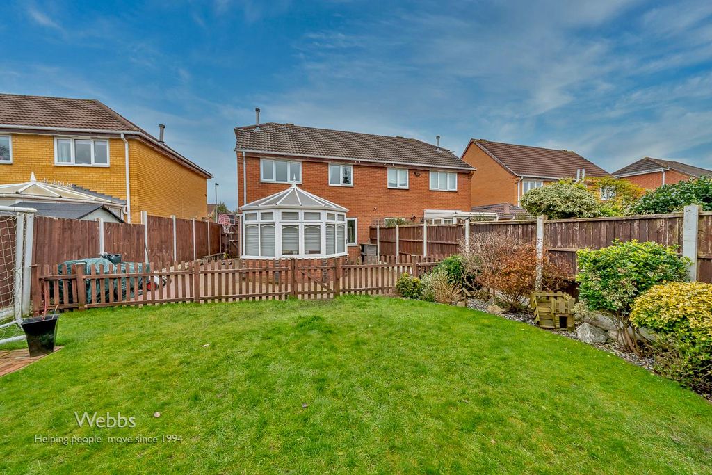 Property photo 3 of 41 Â©Webbsâ© (119 Of 153).Jpg