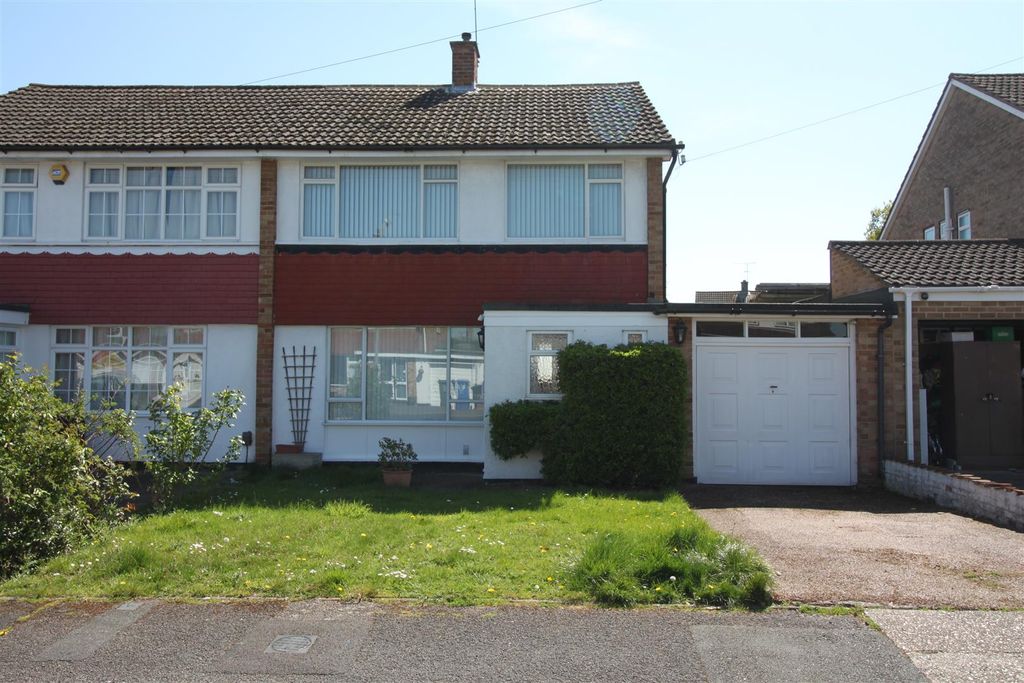 Property photo 1 of 9 70Af4507-0C6B-4434-A175-4Ffcd90A8C51.Jpeg