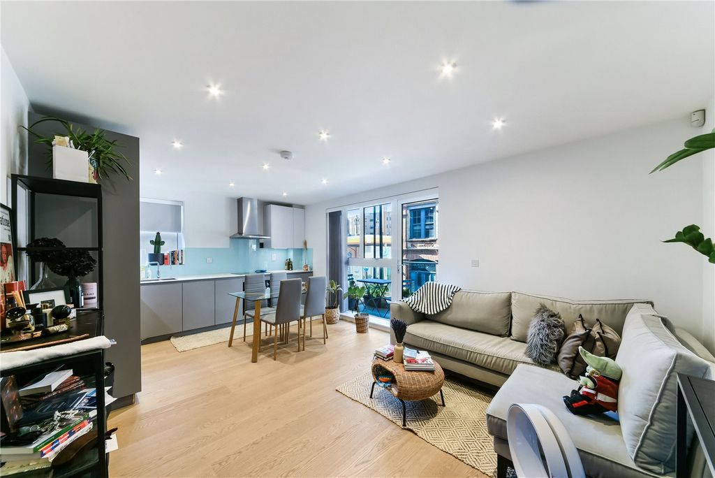 Property photo 1 of 12 Open Plan