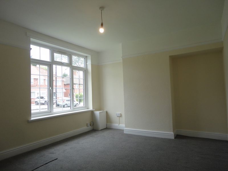 Property photo 2 of 9 Photo 1