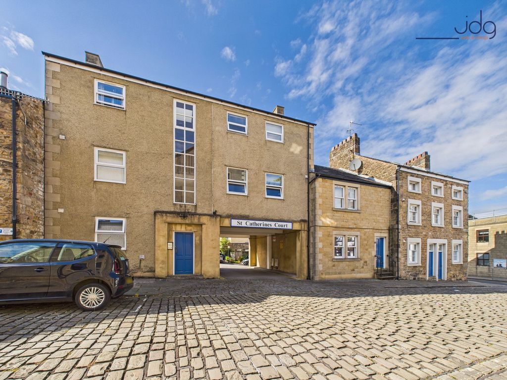 Property photo 1 of 8 Welcome To St. Catherines Court