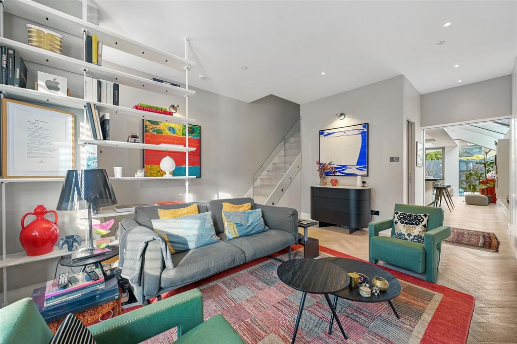 Property photo 2 of 14 Reception