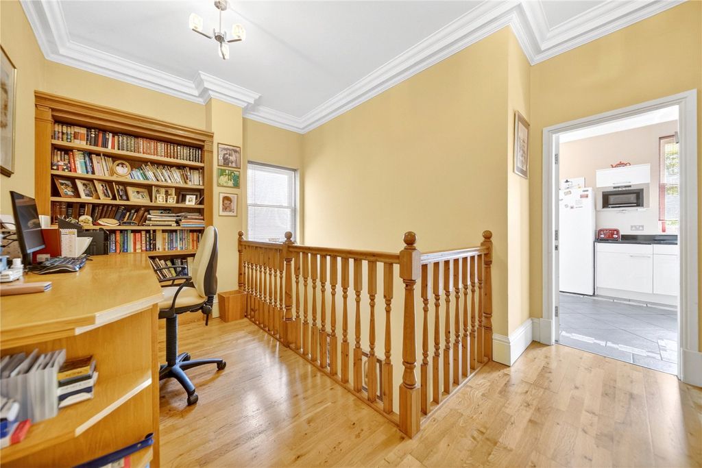 Property photo 2 of 19 Hall