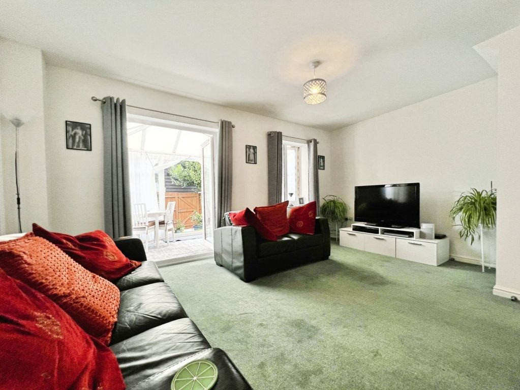 Property photo 3 of 21