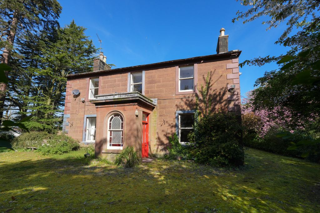 Property photo 1 of 33