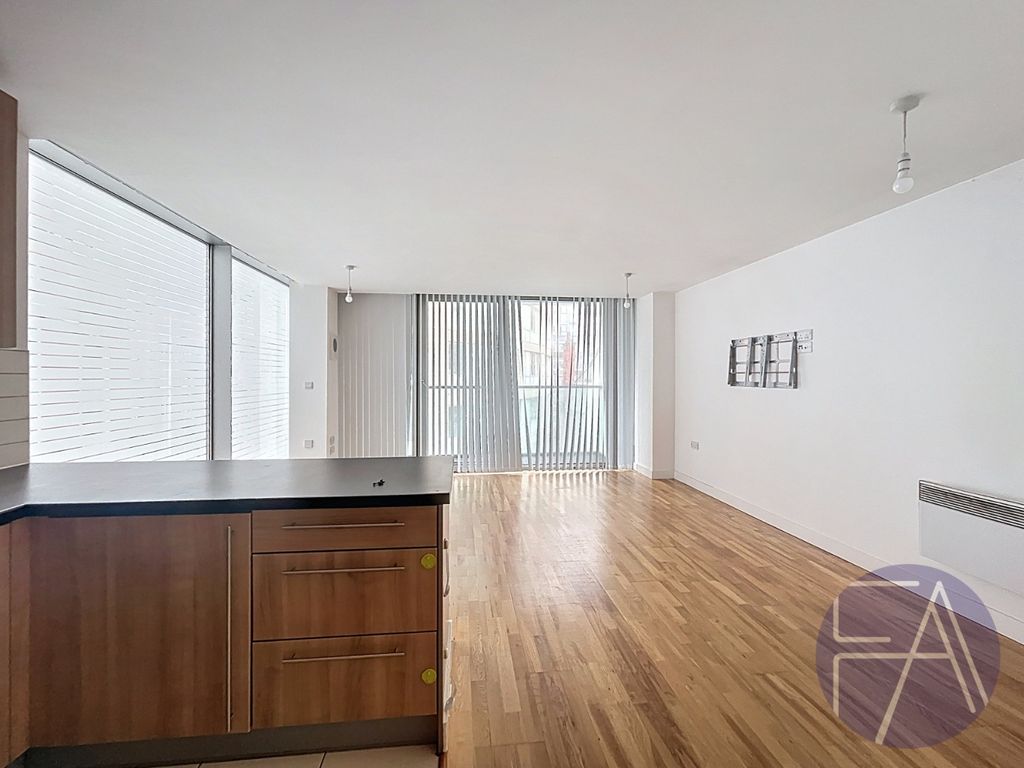 Property photo 3 of 10 4699892