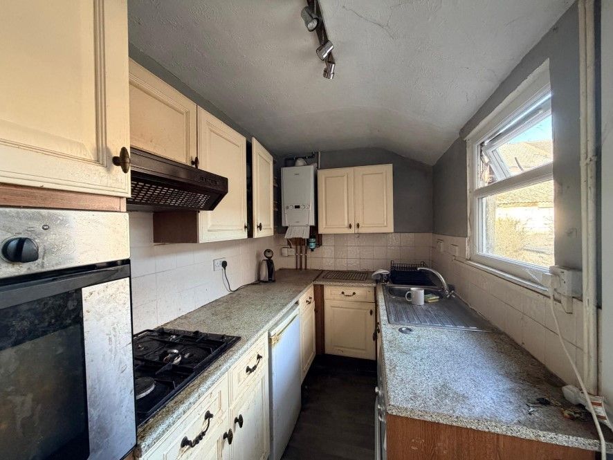 Property photo 3 of 7
