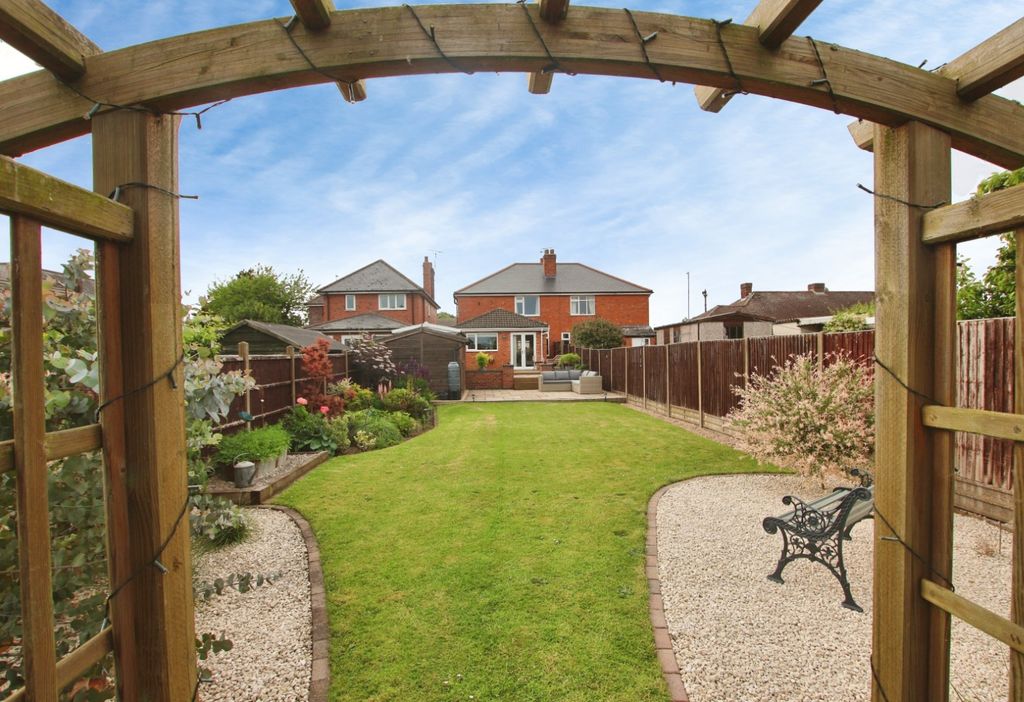 Property photo 3 of 24 4993273