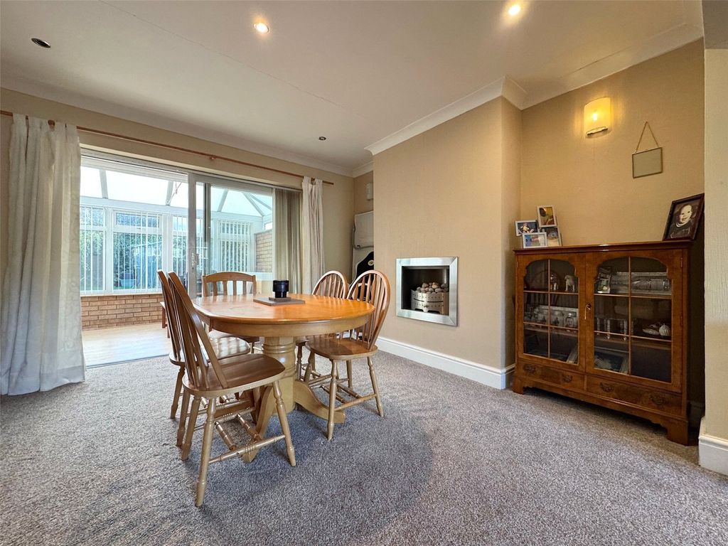 Property photo 3 of 13 Dining