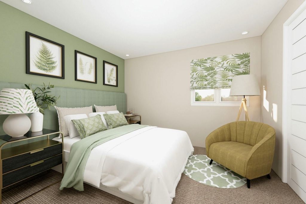 Property photo 2 of 15 Bedroom Image