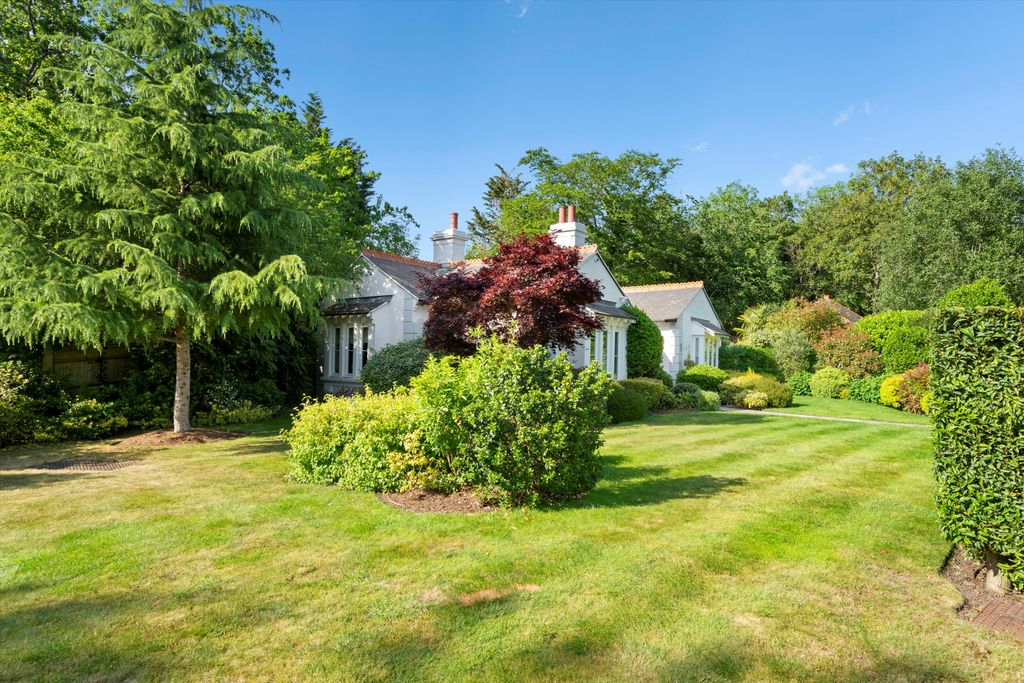 Property photo 2 of 14 Image