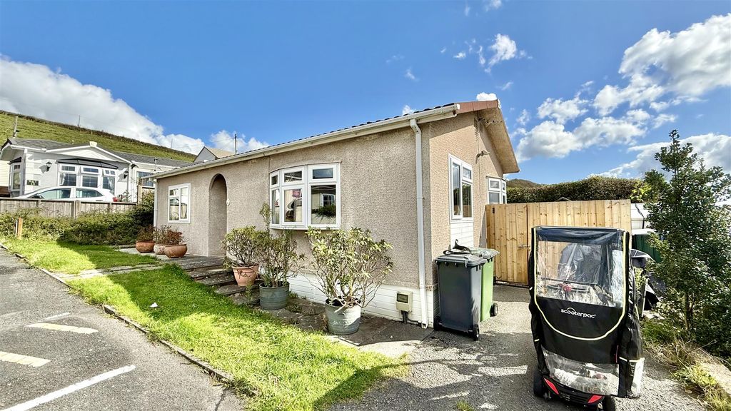 Property photo 2 of 12 Img_3343.Jpg