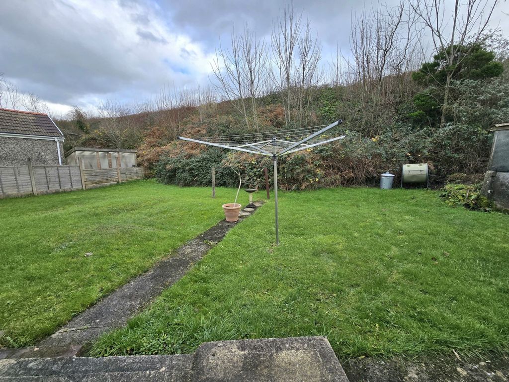 Property photo 2 of 30 Rear Garden