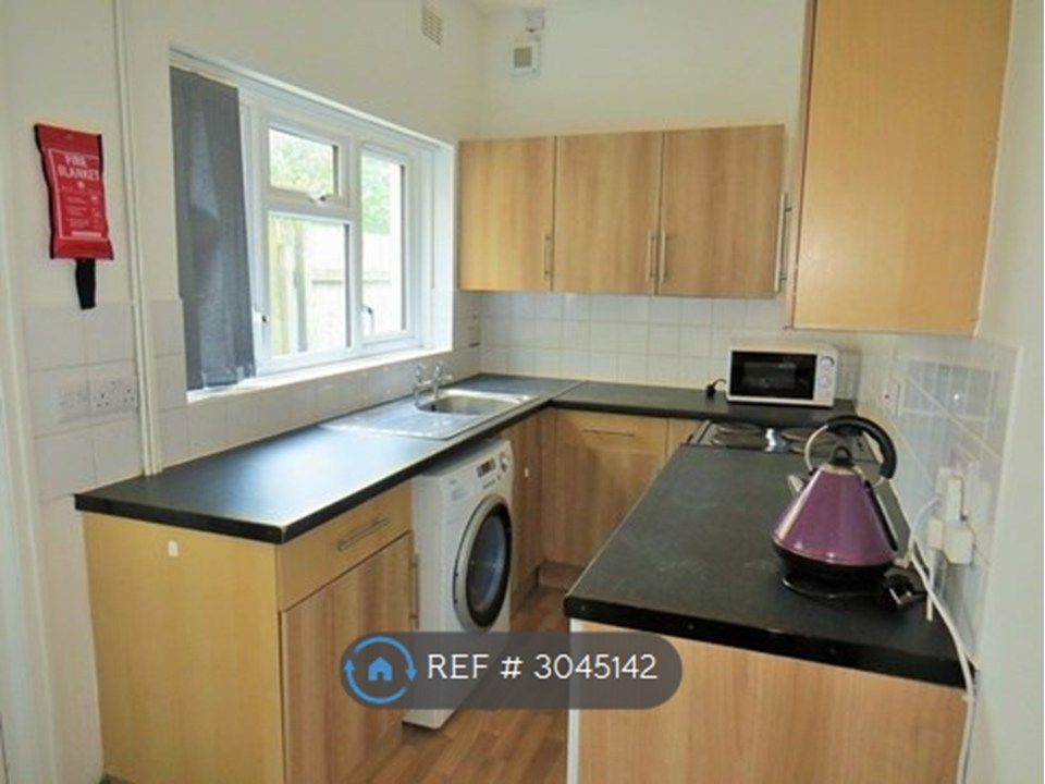 Property photo 3 of 10