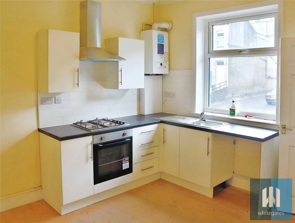Property photo 2 of 7 Picture No. 11