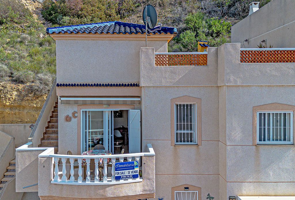 Property photo 1 of 27