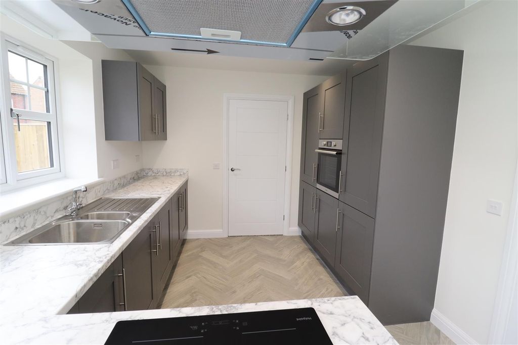 Property photo 3 of 17 Img_5897.Jpg