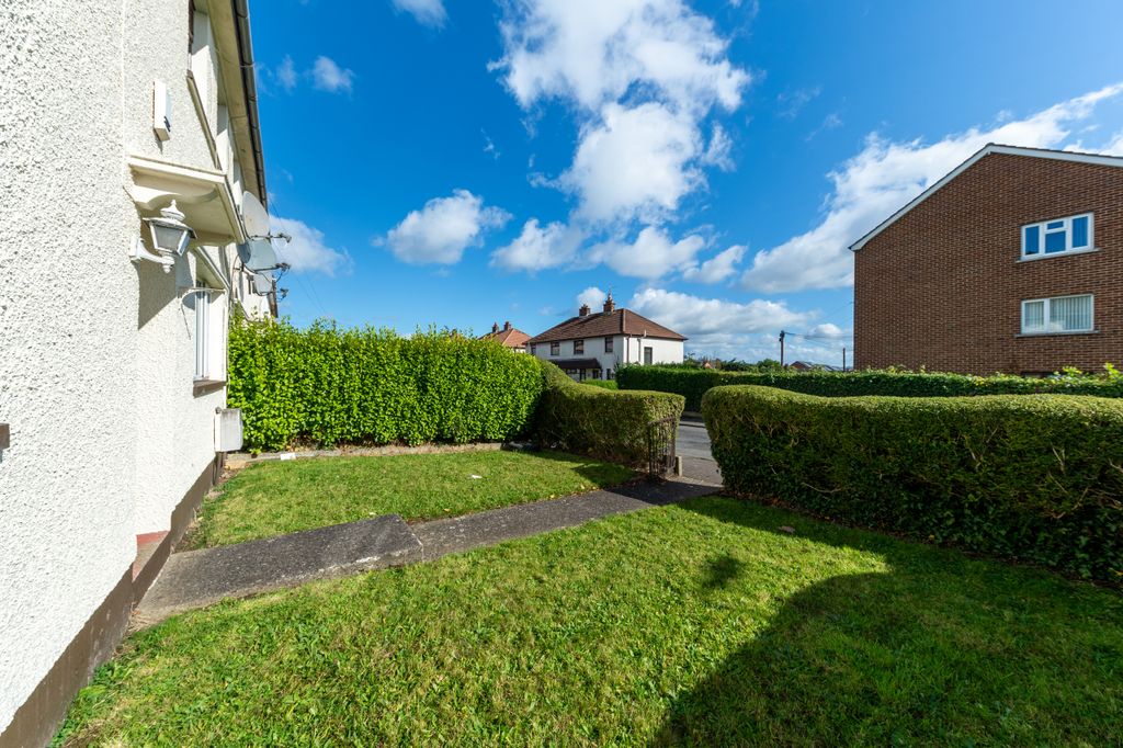 Property photo 3 of 16 0003