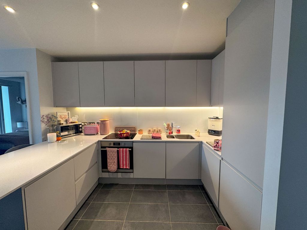 Property photo 3 of 12 Blackfriars48484Img_5045_Edited.Jpg