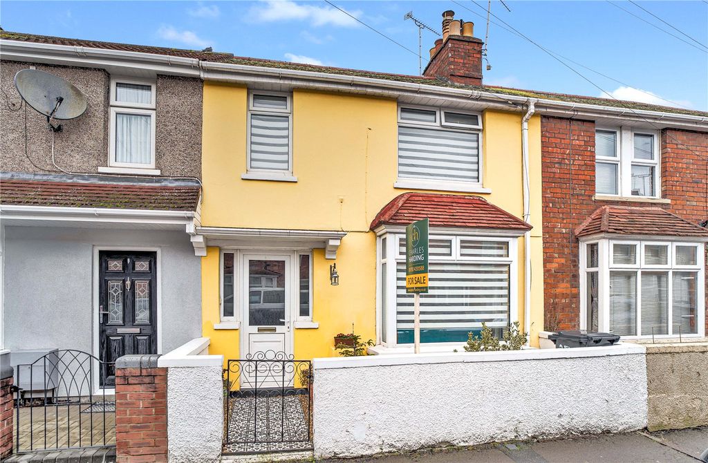 Property photo 1 of 13 Front