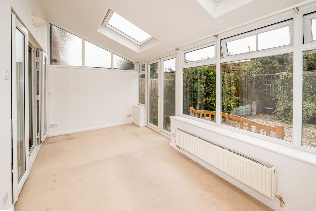 Property photo 3 of 15 Sun Room