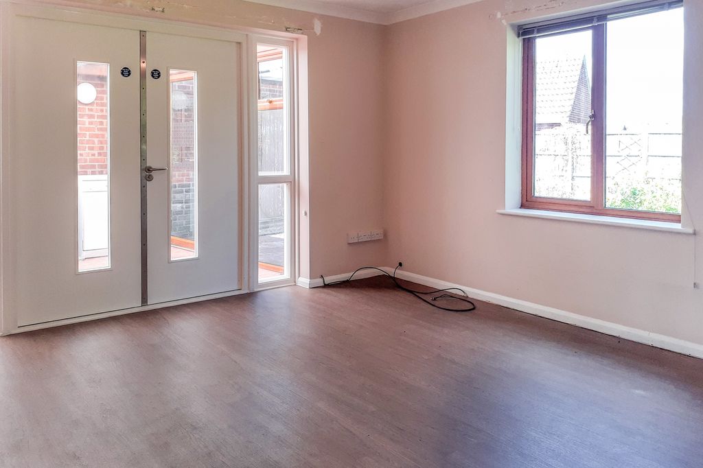 Property photo 2 of 12 1-3 Brambles, Ryburgh, Fakenham Road, Fakenham, Nr21 7Ag