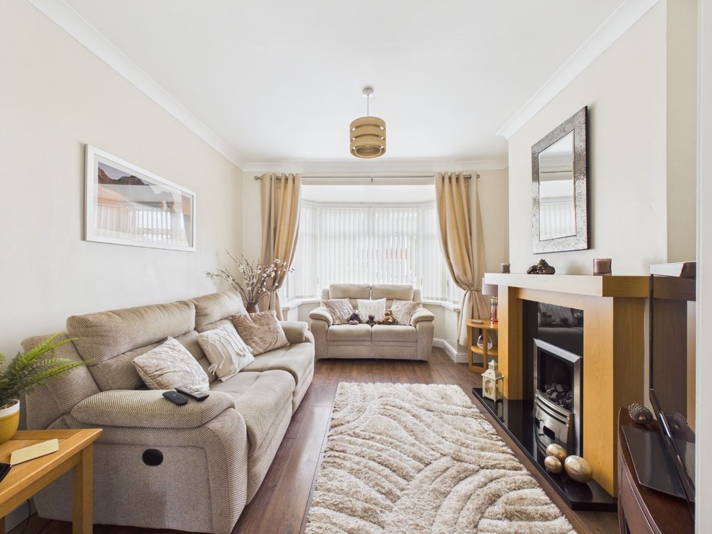 Property photo 2 of 22 4955094