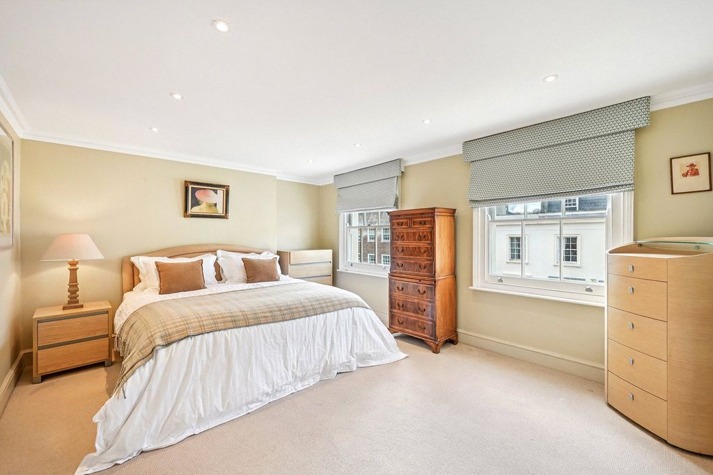 Property photo 1 of 10 Picture No. 02