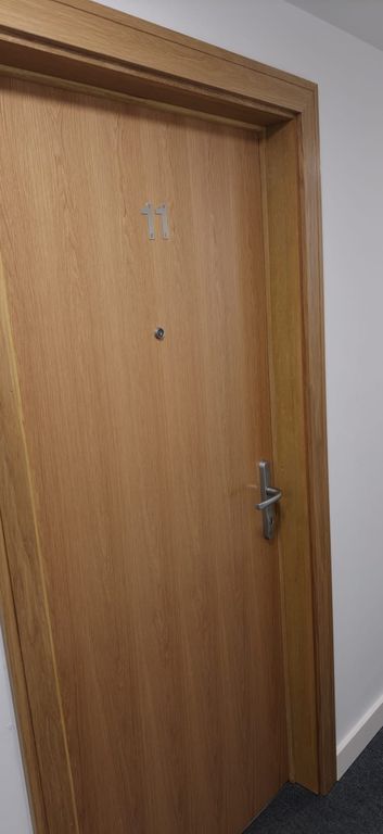 Property photo 1 of 5