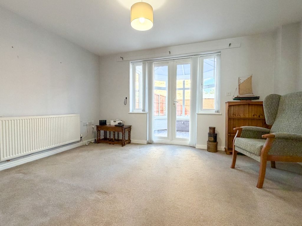 Property photo 2 of 15 5387224