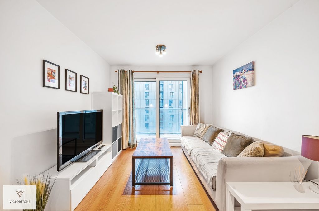 Property photo 3 of 17 3023685