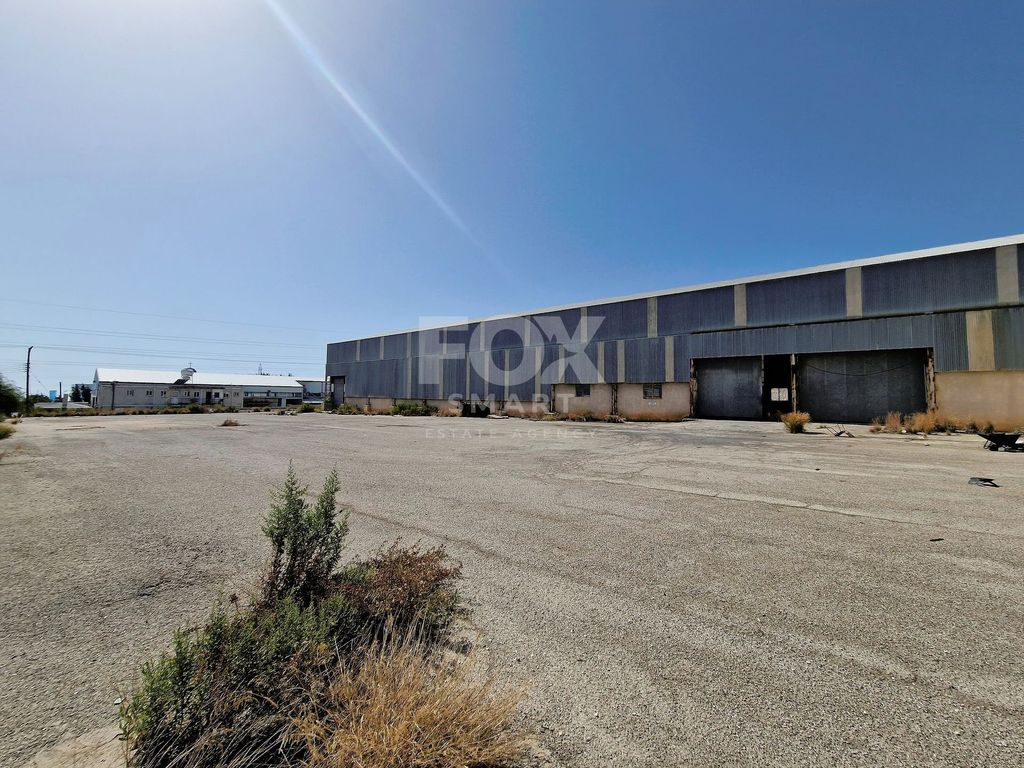 Property photo 1 of 15 Industrial Warehouse In Agia Varvara , Paphos