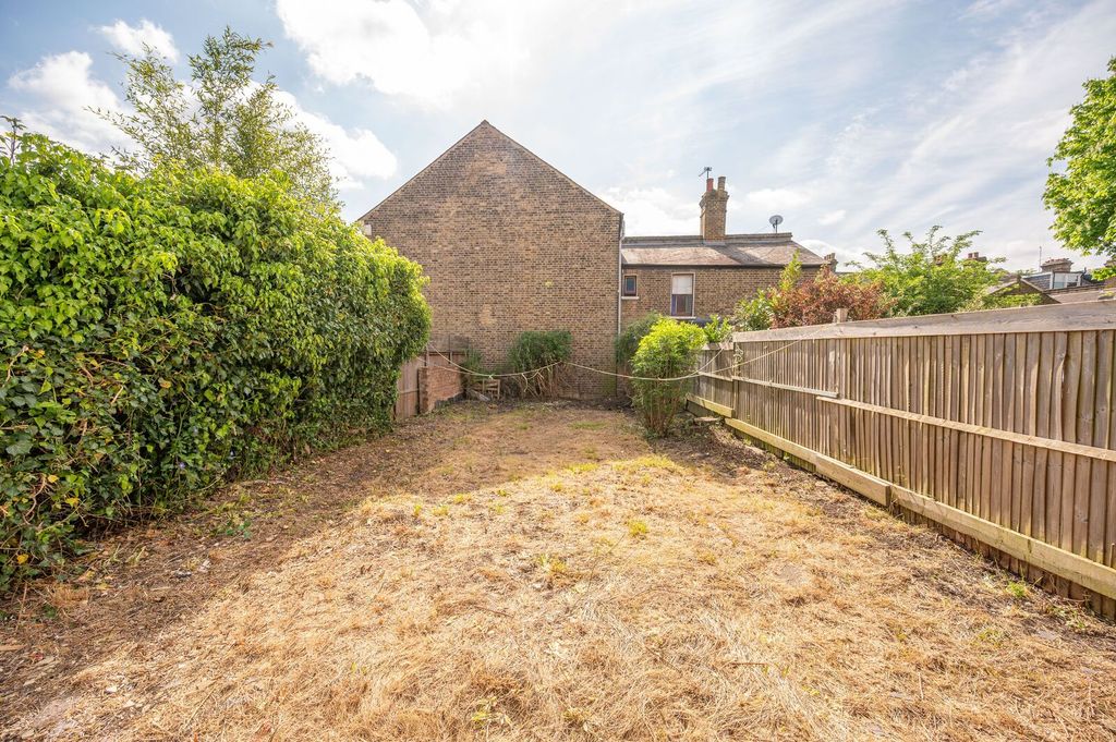 Property photo 3 of 3