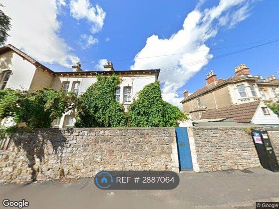 Property photo 1 of 4