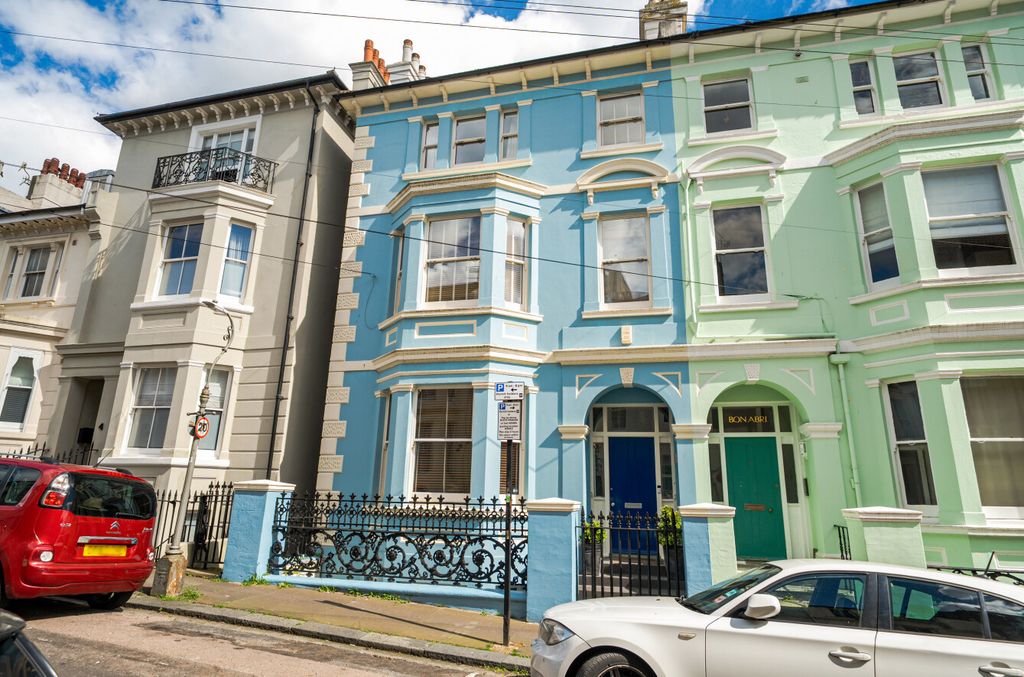 Property photo 1 of 19 Picture 1