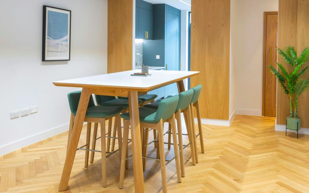 Property photo 3 of 8 F54A9E57-A7F7-4B45-A0Ff-c8Eefa318ba9.Jpg