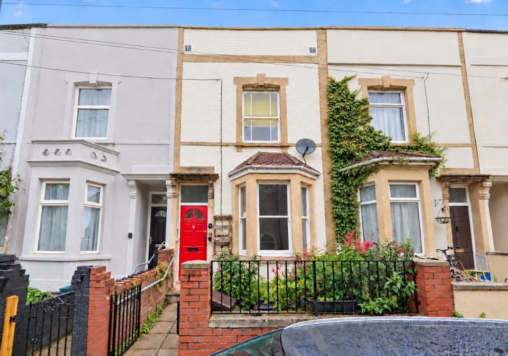 Property photo 1 of 1