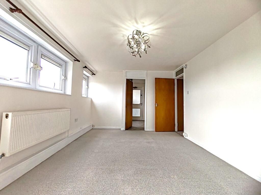 Property photo 1 of 7 Fa8B6c450020912c275A8De1E69F8c1E.Jpeg