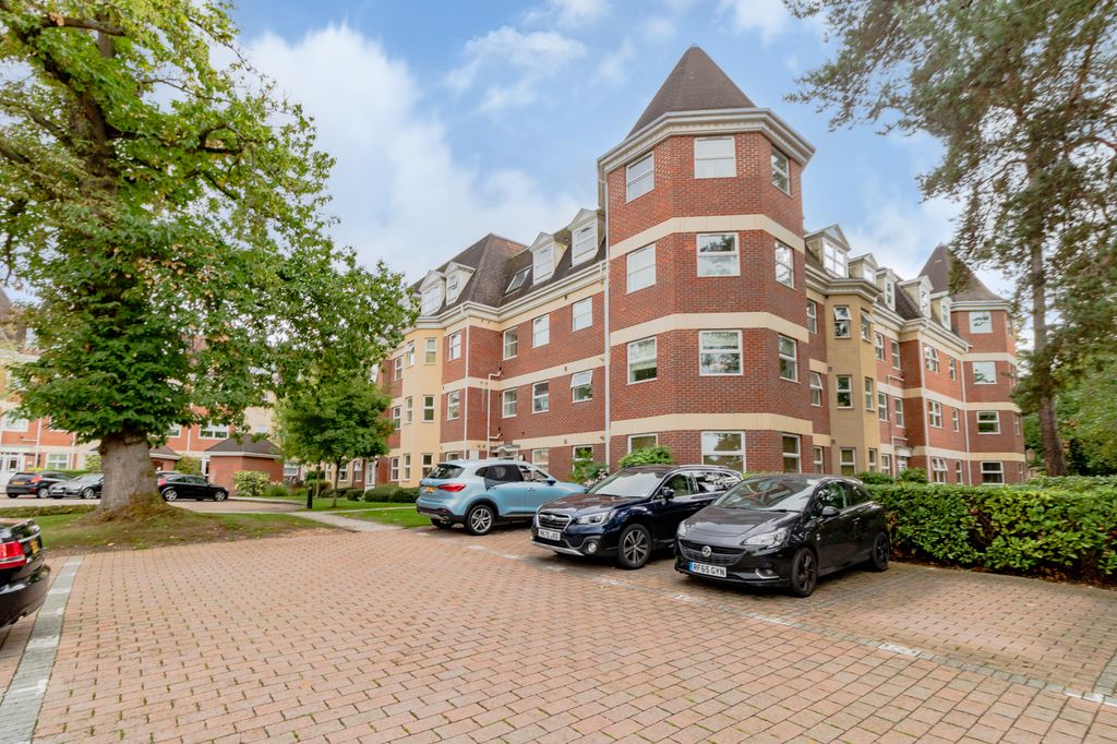Property photo 1 of 7