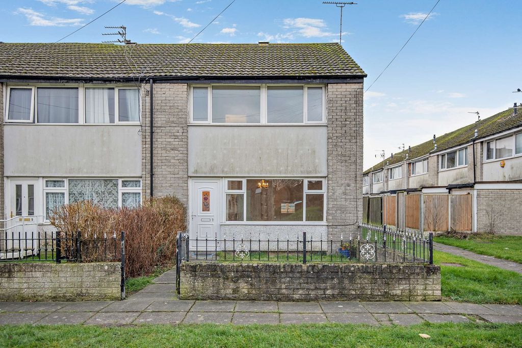 Property photo 1 of 26