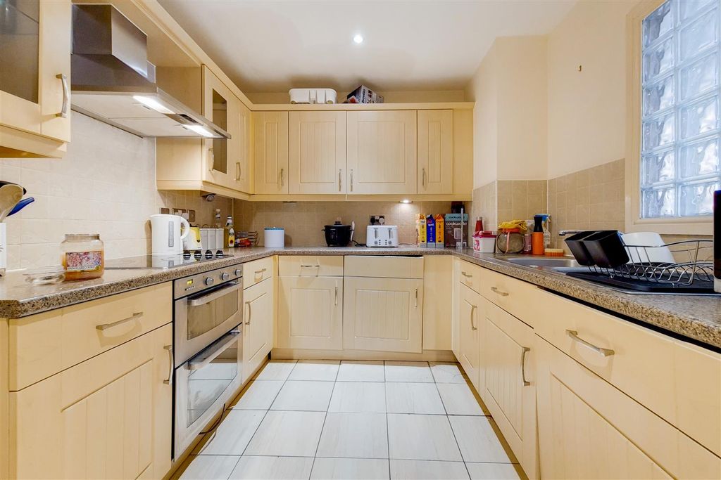 Property photo 2 of 12 2_Kitchen-1.Jpg